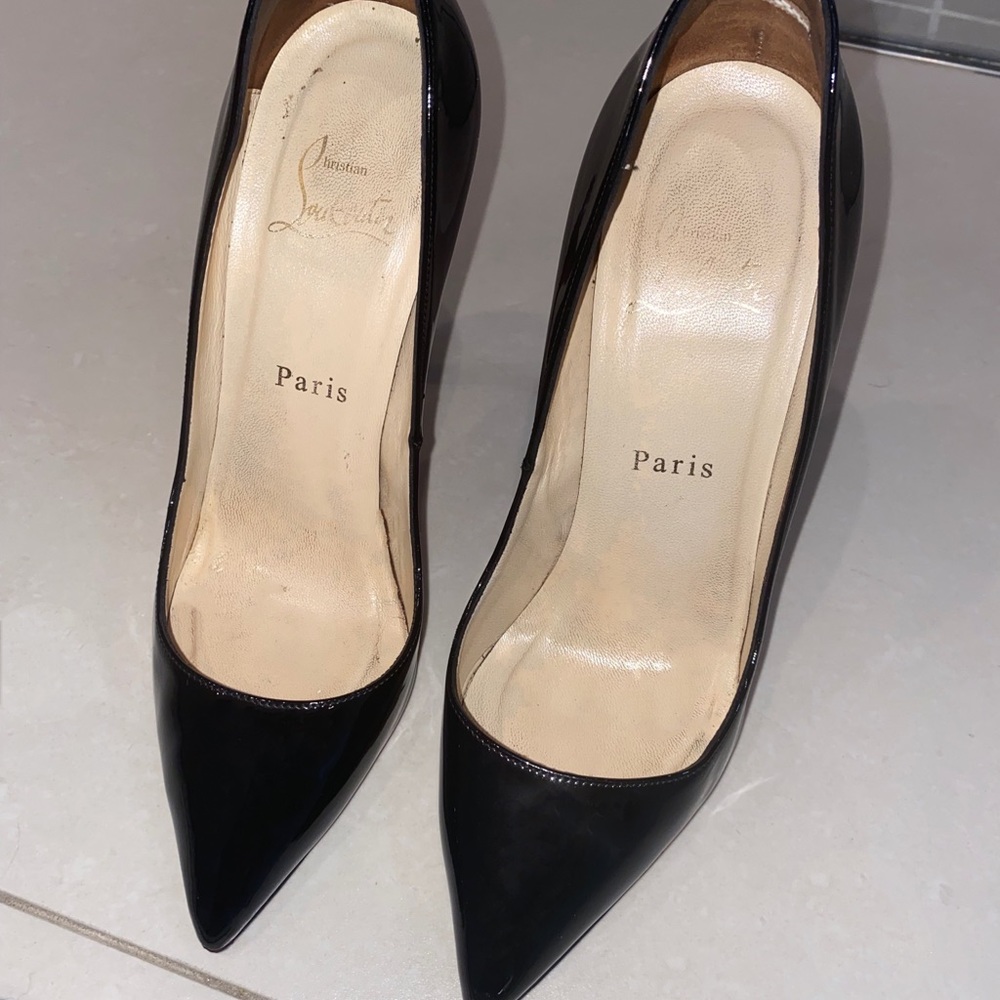 Christian Louboutin So Kate